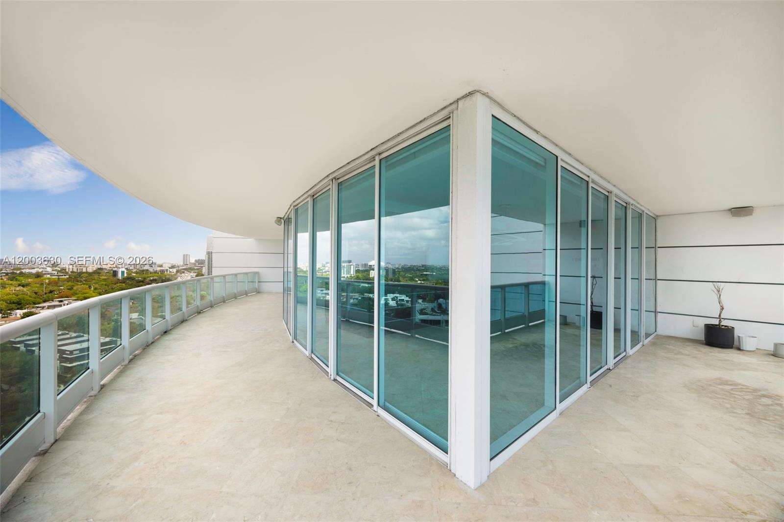 Bristol Tower at 2127 Brickell Ave, Miami, FL 33129 - For Sale photo 4
