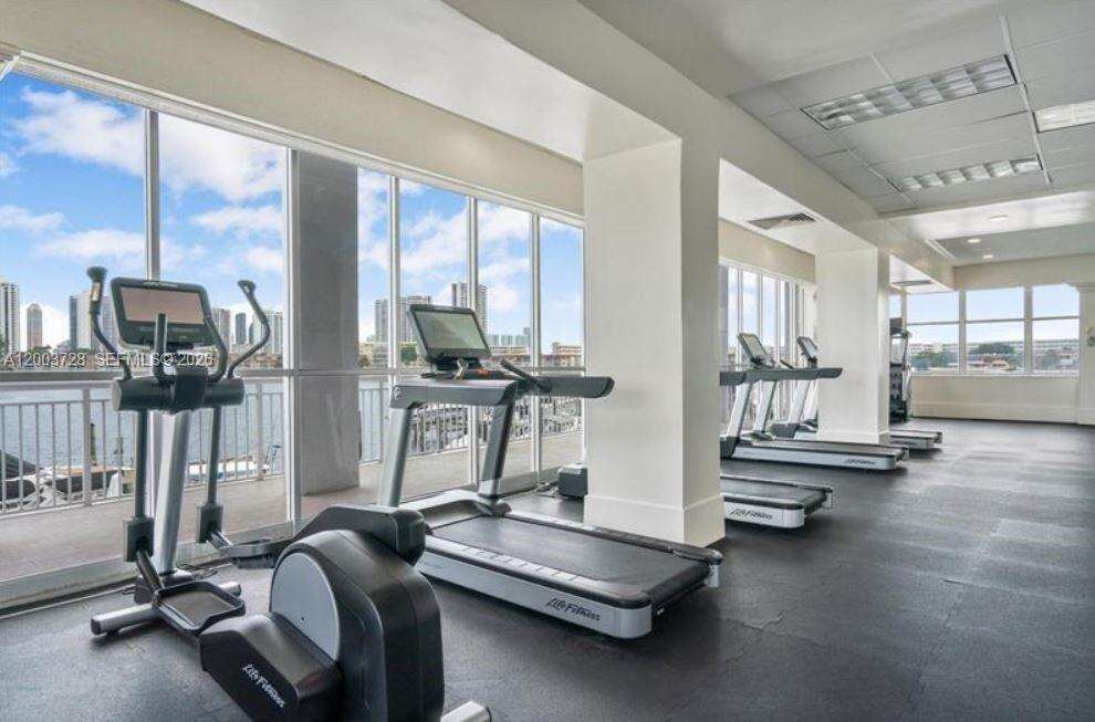 Del Prado at 18041 Biscayne Blvd, Aventura, FL 33160 - For Sale photo 47