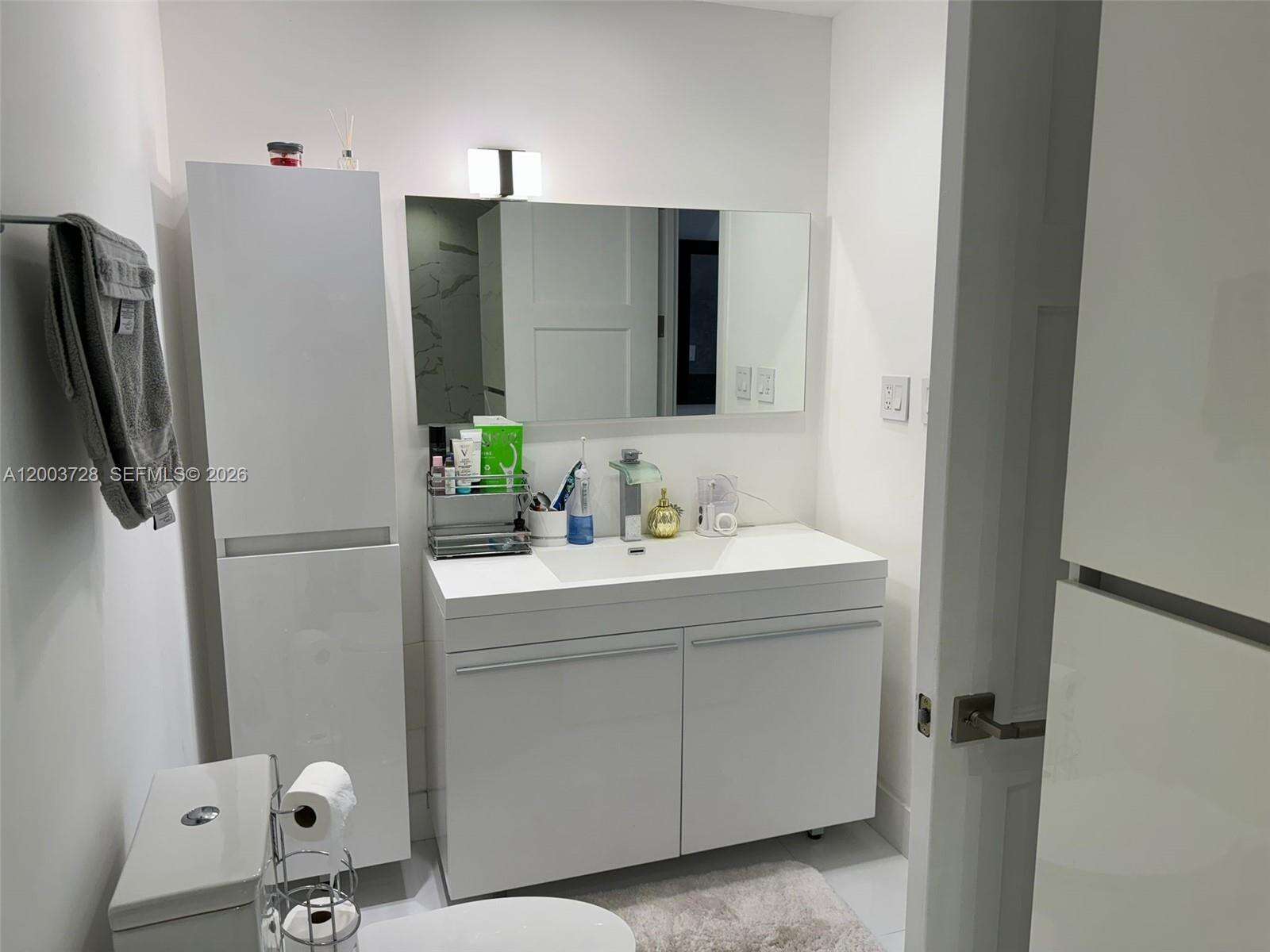 Del Prado at 18041 Biscayne Blvd, Aventura, FL 33160 - For Sale photo 10
