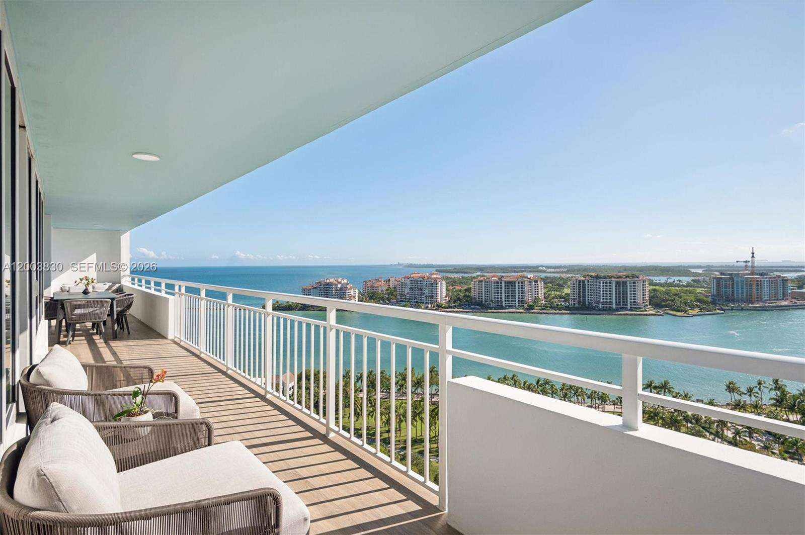 SOUTH POINTE TOWERS CONDO I - 400 Pointe Dr, Miami Beach, FL 33139 | Picture 17