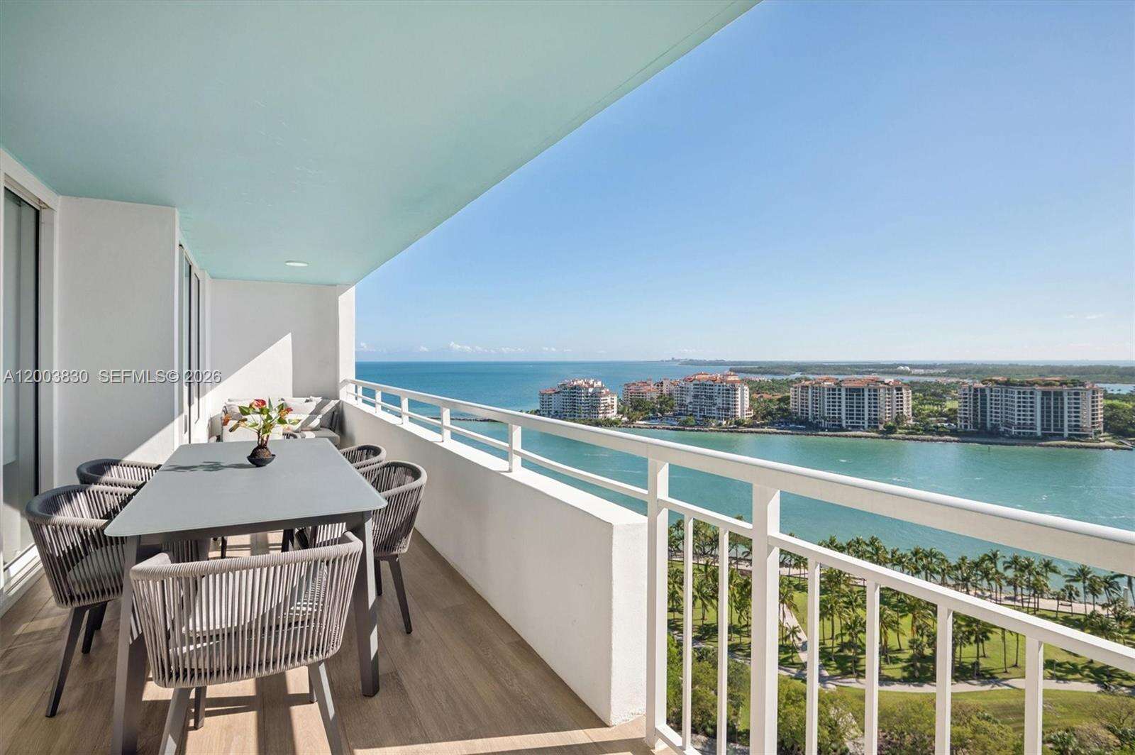 SOUTH POINTE TOWERS CONDO I - 400 Pointe Dr, Miami Beach, FL 33139 | Picture 18