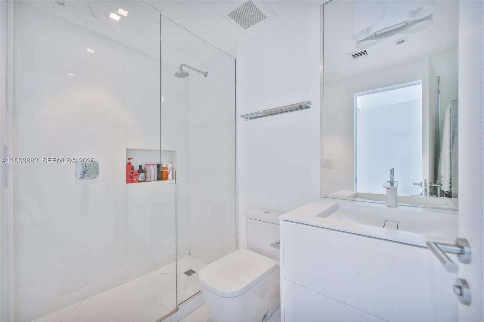 Bentley Bay at 520 W Ave, Miami Beach, FL 33139 - For Sale photo 18