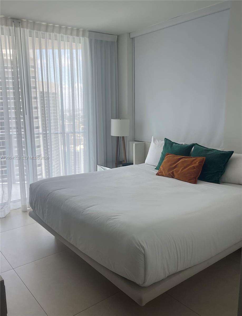 Hyde Resort at 4111 Ocean Dr, Hollywood, FL 33019 - For Sale photo 11