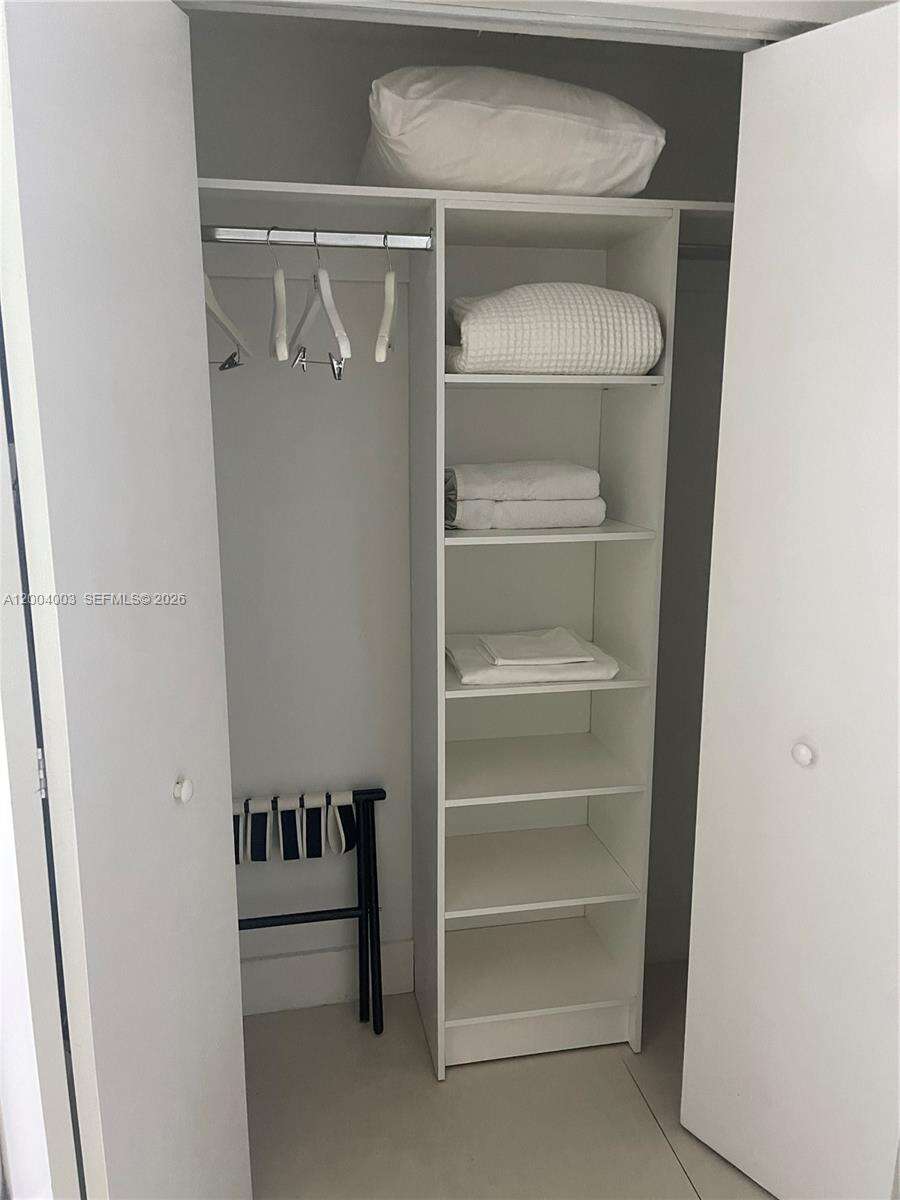 Hyde Resort at 4111 Ocean Dr, Hollywood, FL 33019 - For Sale photo 16