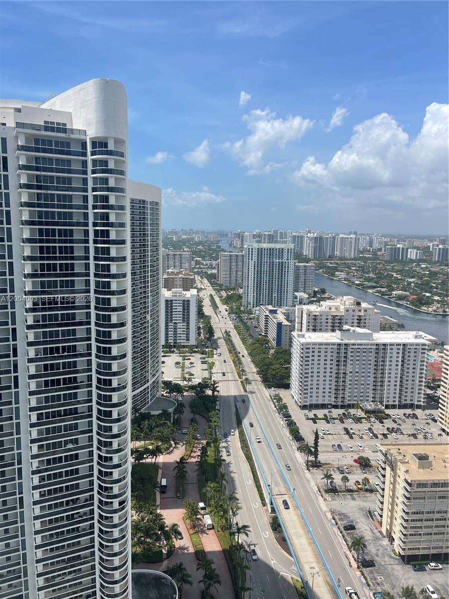 Hyde Resort at 4111 Ocean Dr, Hollywood, FL 33019 - For Sale photo 23