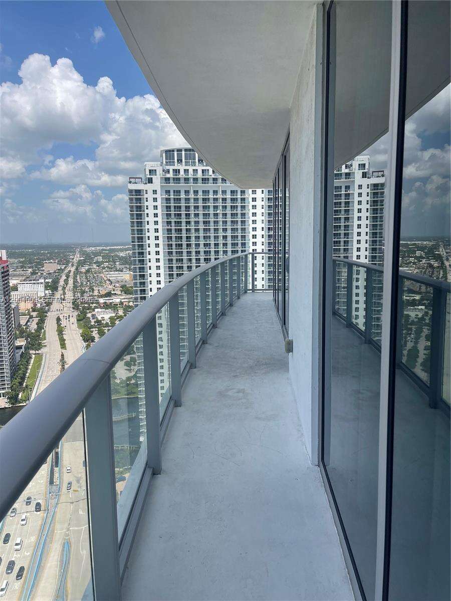 Hyde Resort at 4111 Ocean Dr, Hollywood, FL 33019 - For Sale photo 24