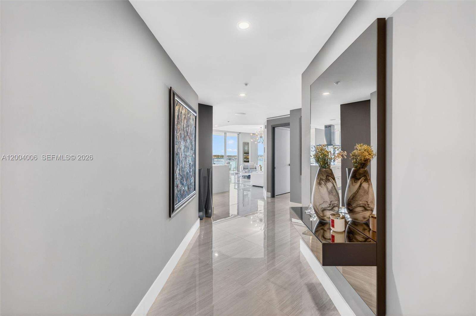 MARINA PALMS RESIDENCES SOUTH - 17111 Biscayne Blvd, North Miami Beach, FL 33160 | Picture 2
