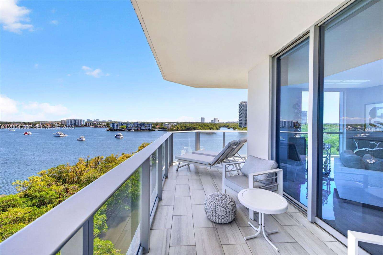 MARINA PALMS RESIDENCES SOUTH - 17111 Biscayne Blvd, North Miami Beach, FL 33160 | Picture 22