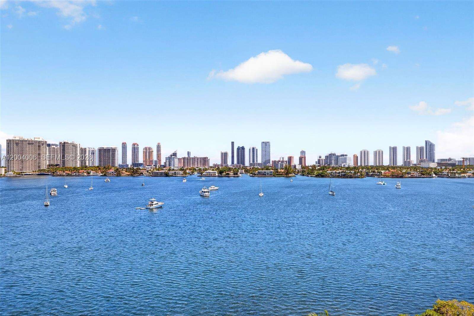 MARINA PALMS RESIDENCES SOUTH - 17111 Biscayne Blvd, North Miami Beach, FL 33160 | Picture 24