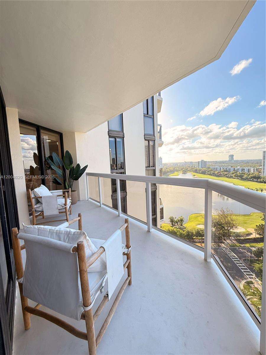 The Landmark at 20185 Country Club Dr, Aventura, FL 33180 - For Sale photo 13