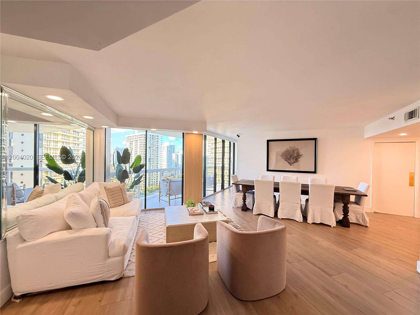 The Landmark at 20185 Country Club Dr, Aventura, FL 33180 - For Sale photo 14