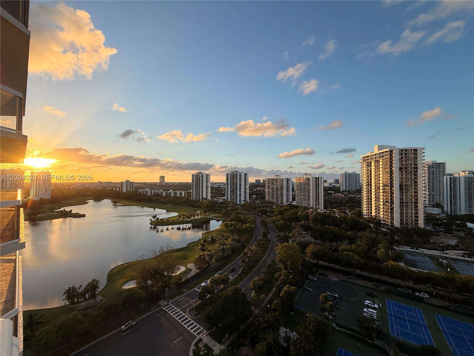 The Landmark at 20185 Country Club Dr, Aventura, FL 33180 - For Sale photo 15