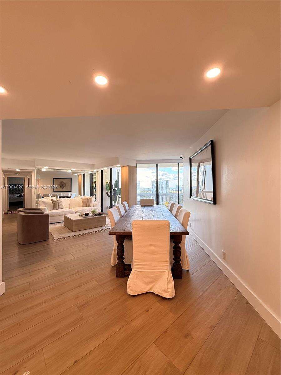 The Landmark at 20185 Country Club Dr, Aventura, FL 33180 - For Sale photo 18