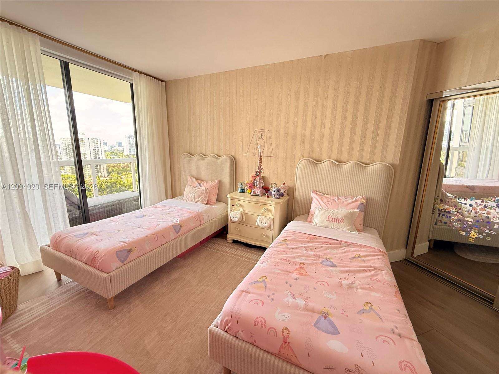 The Landmark at 20185 Country Club Dr, Aventura, FL 33180 - For Sale photo 33