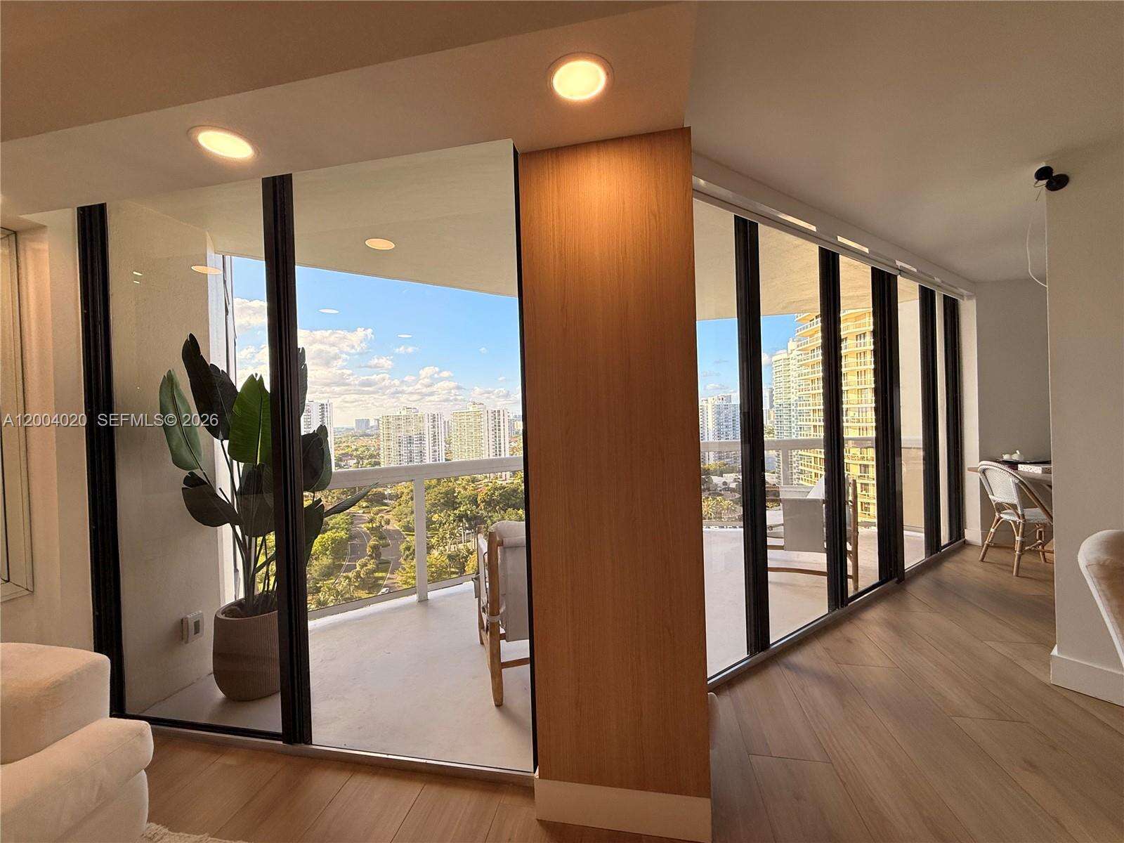 The Landmark at 20185 Country Club Dr, Aventura, FL 33180 - For Sale photo 9