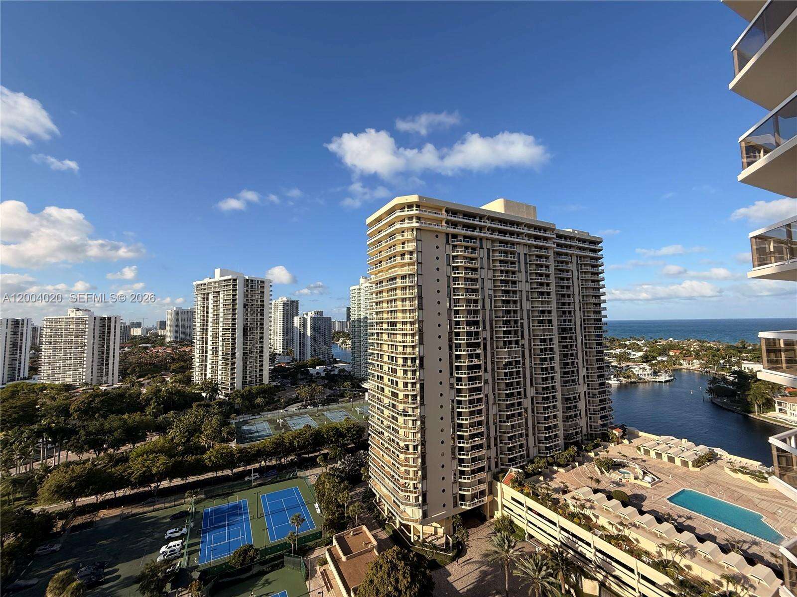 The Landmark at 20185 Country Club Dr, Aventura, FL 33180 - For Sale photo 10