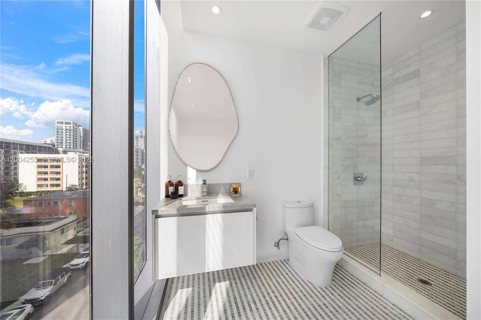 MISSONI BAIA - 700 26 Ter, Miami, FL 33137 | Picture 32