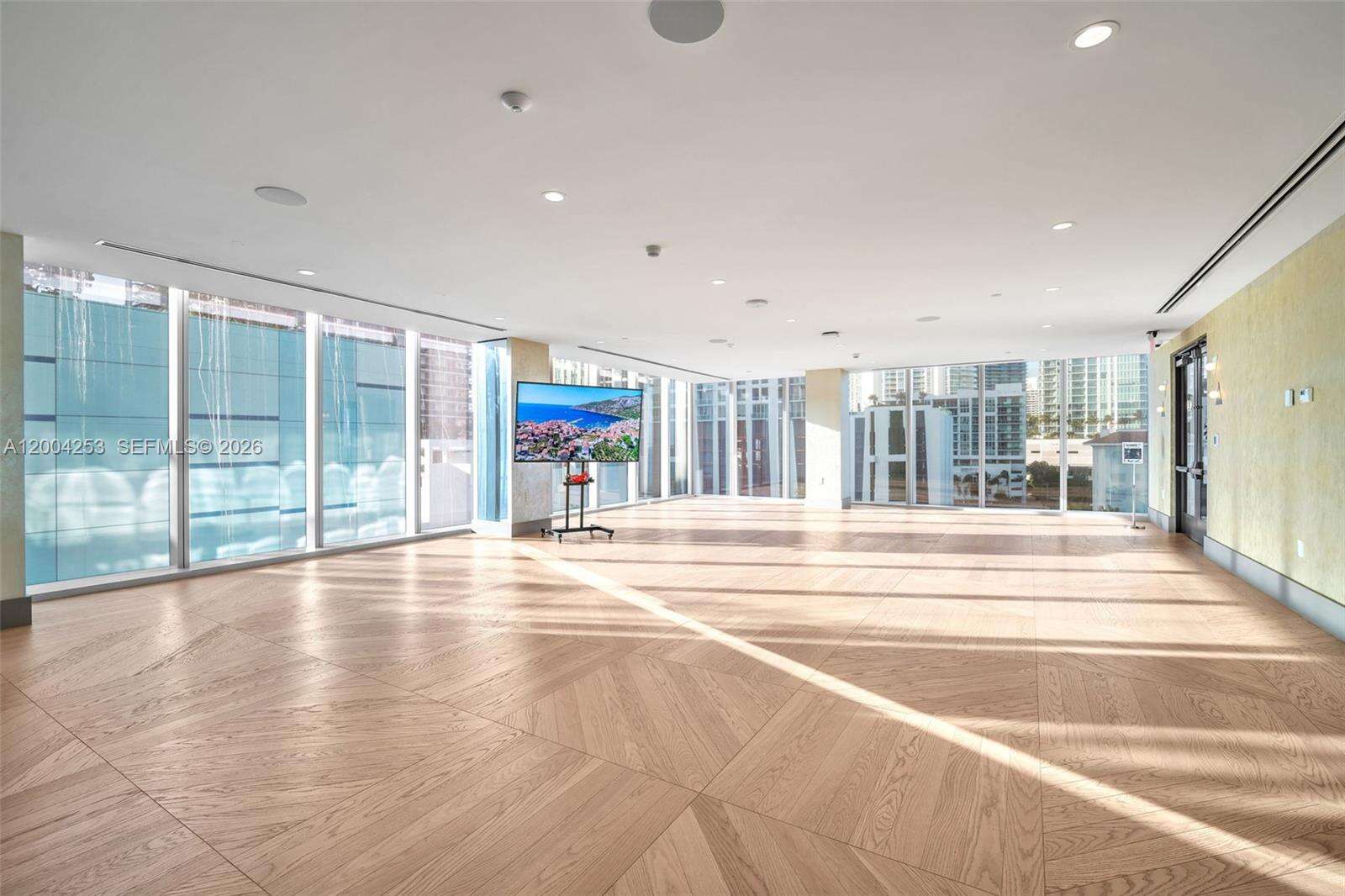 MISSONI BAIA - 700 26 Ter, Miami, FL 33137 | Picture 63
