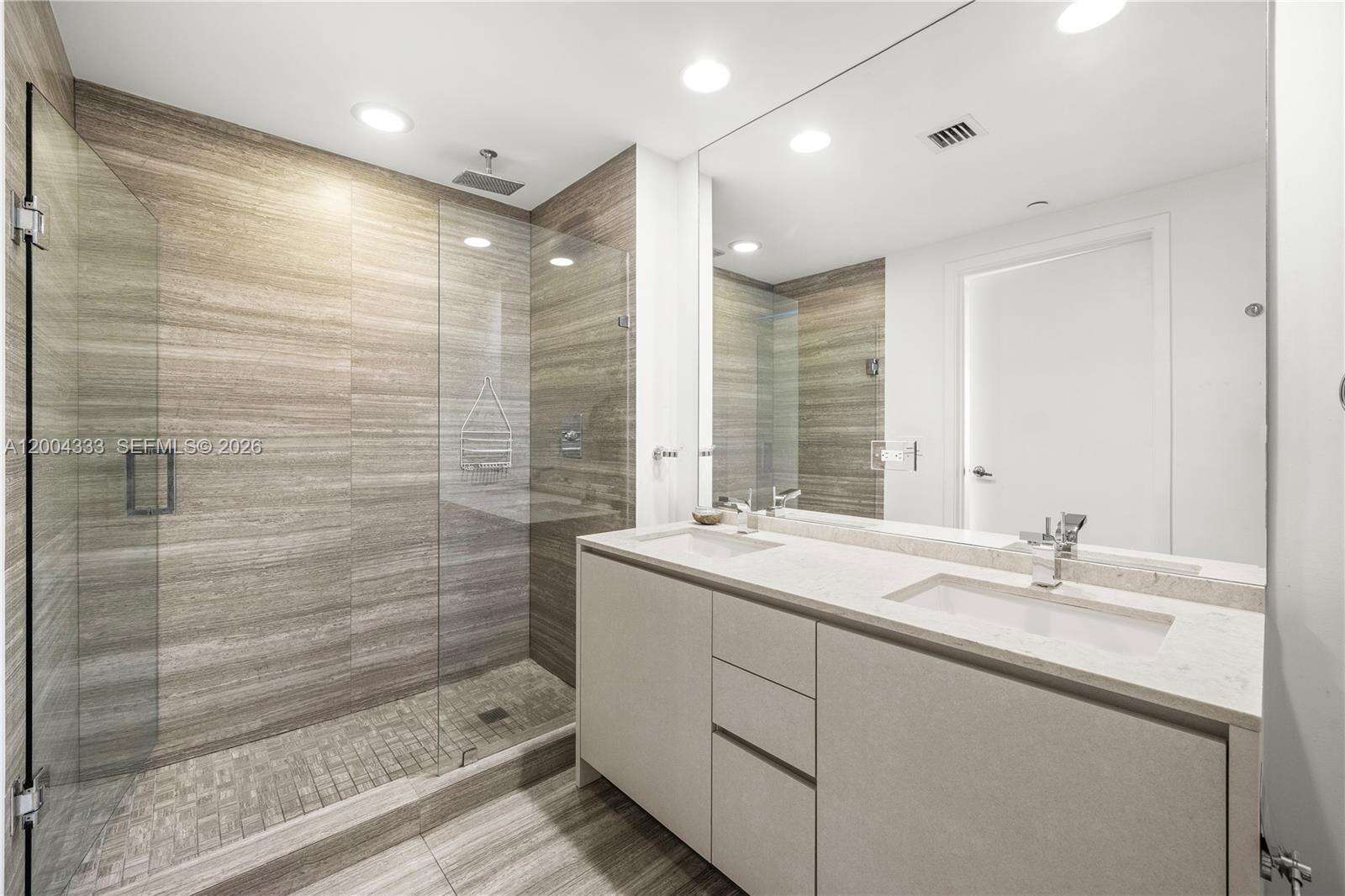 1010 BRICKELL - 1010 Brickell Ave, Miami, FL 33131 | Picture 13