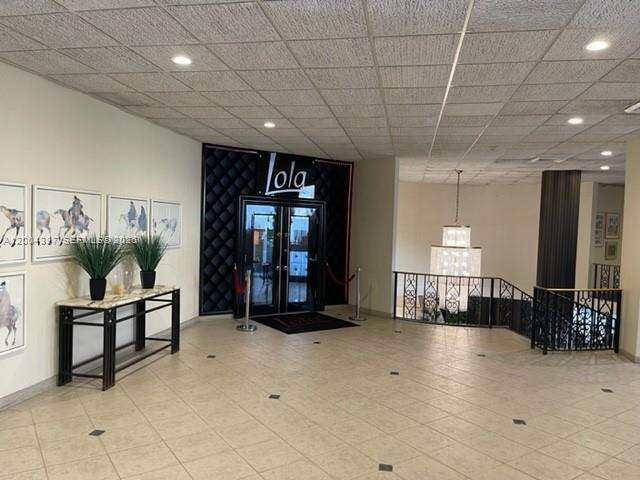 Oceanside Plaza at 5555 Collins Ave, Miami Beach, FL 33140 - For Sale photo 12