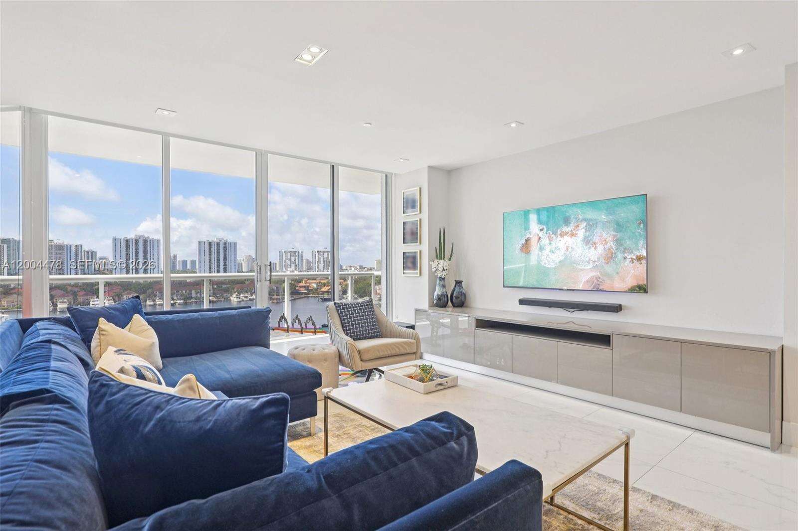 Harborside At The Waterways at 3640 Yacht Club Dr, Aventura, FL 33180 - For Sale photo 5