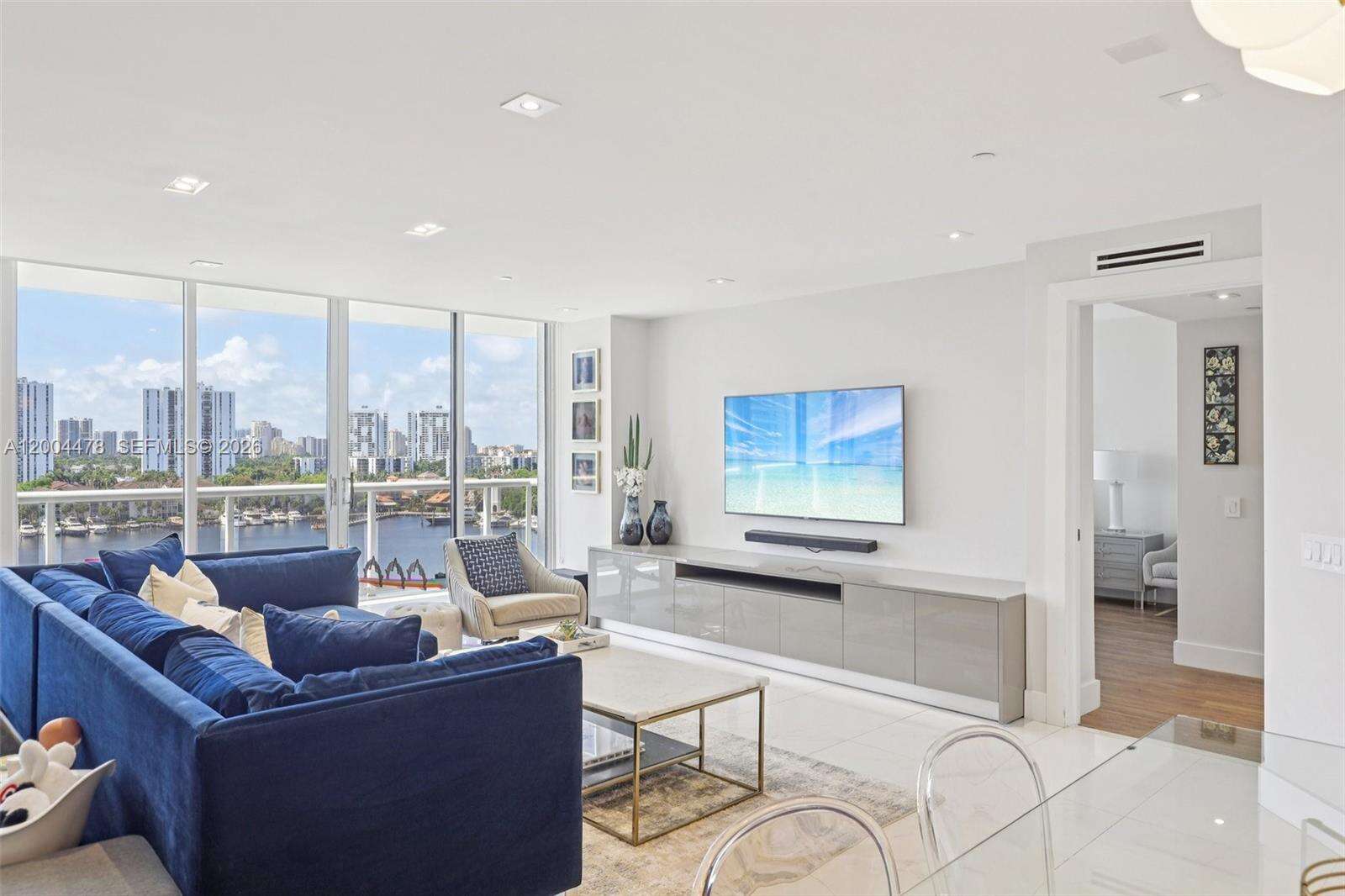 Harborside At The Waterways at 3640 Yacht Club Dr, Aventura, FL 33180 - For Sale photo 10