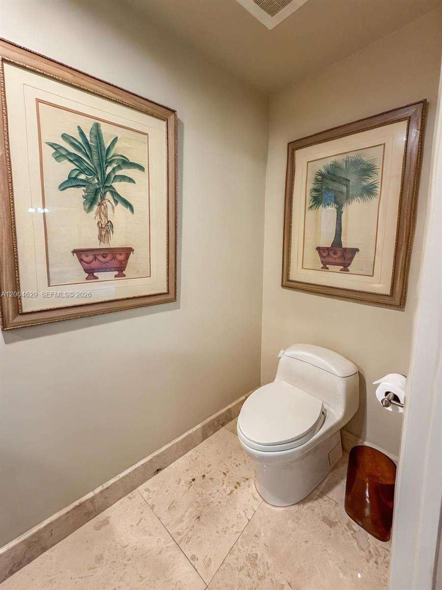 Las Olas River House at 333 Las Olas Way, Fort Lauderdale, FL 33301 - For Sale photo 11
