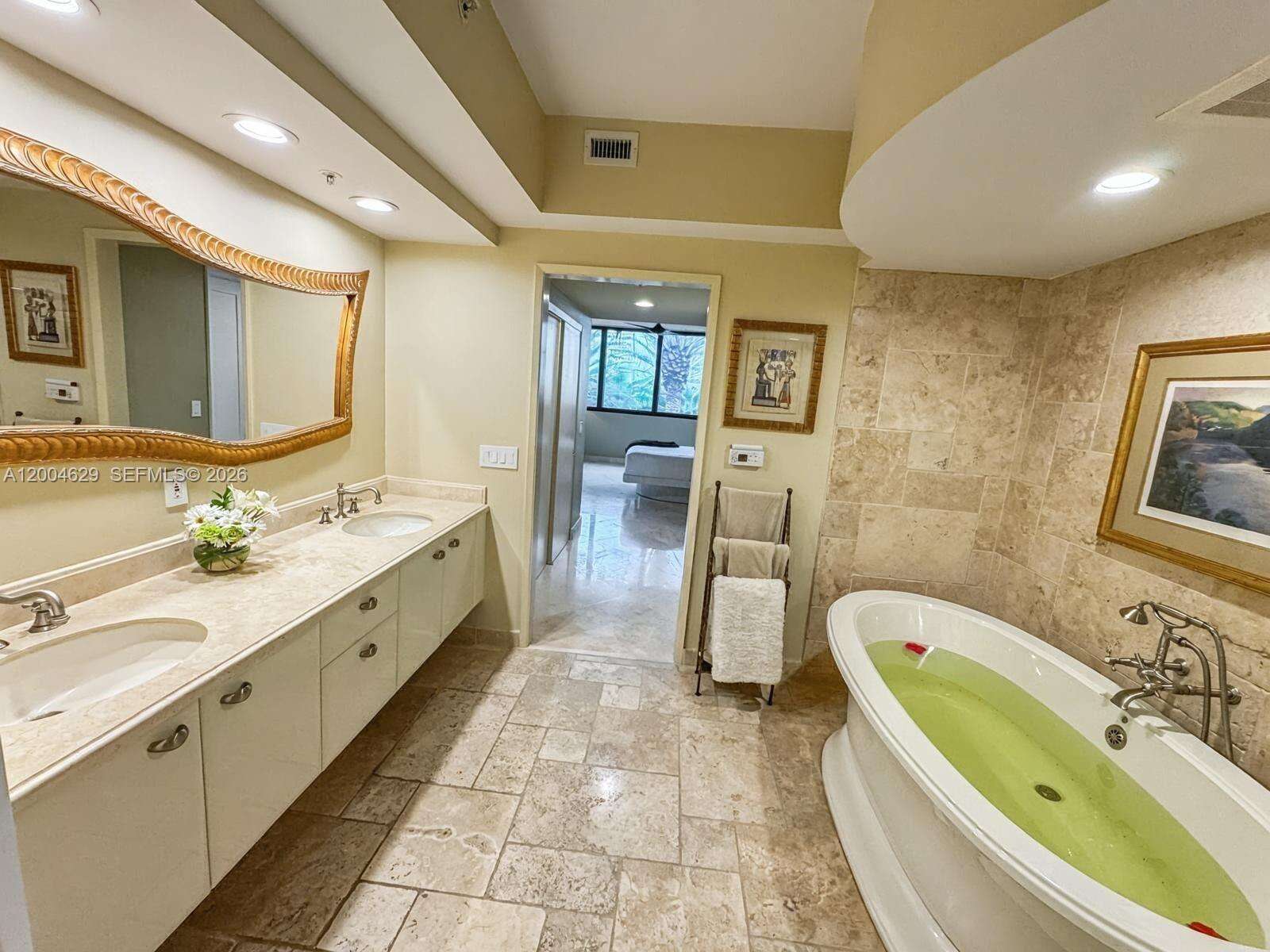Las Olas River House at 333 Las Olas Way, Fort Lauderdale, FL 33301 - For Sale photo 23