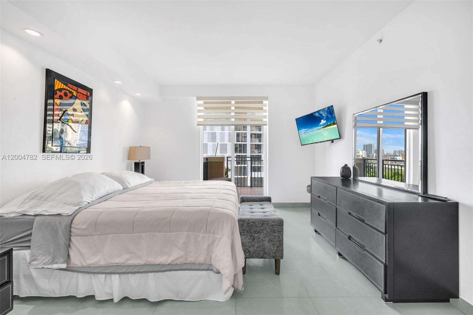King David at 17555 Atlantic Blvd, Sunny Isles Beach, FL 33160 - For Sale photo 16