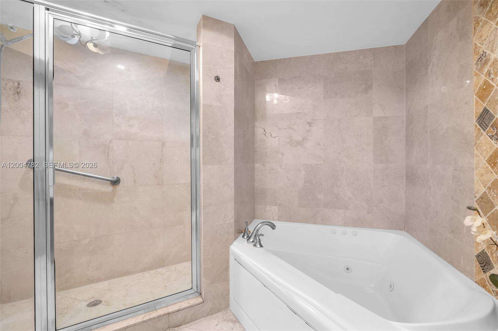 King David at 17555 Atlantic Blvd, Sunny Isles Beach, FL 33160 - For Sale photo 22