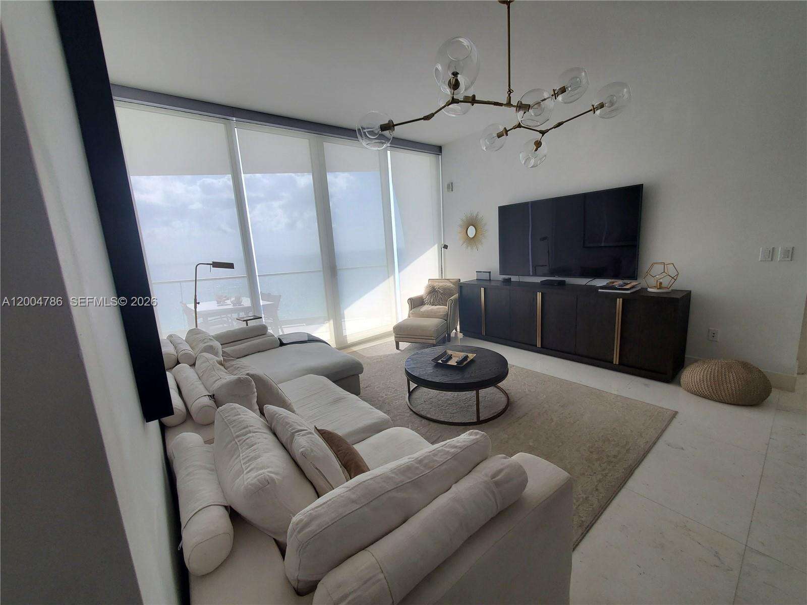 Jade Signature at 16901 Collins Ave, Sunny Isles Beach, FL 33160 - For Sale photo 2