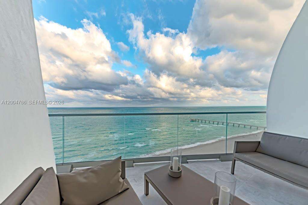 Jade Signature at 16901 Collins Ave, Sunny Isles Beach, FL 33160 - For Sale photo 19