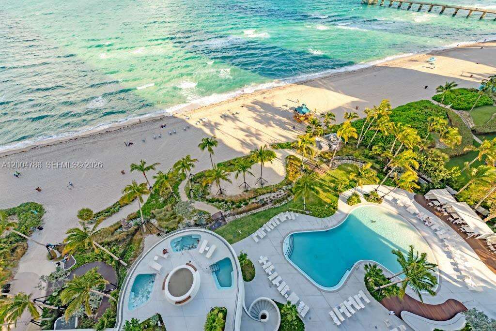 Jade Signature at 16901 Collins Ave, Sunny Isles Beach, FL 33160 - For Sale photo 20
