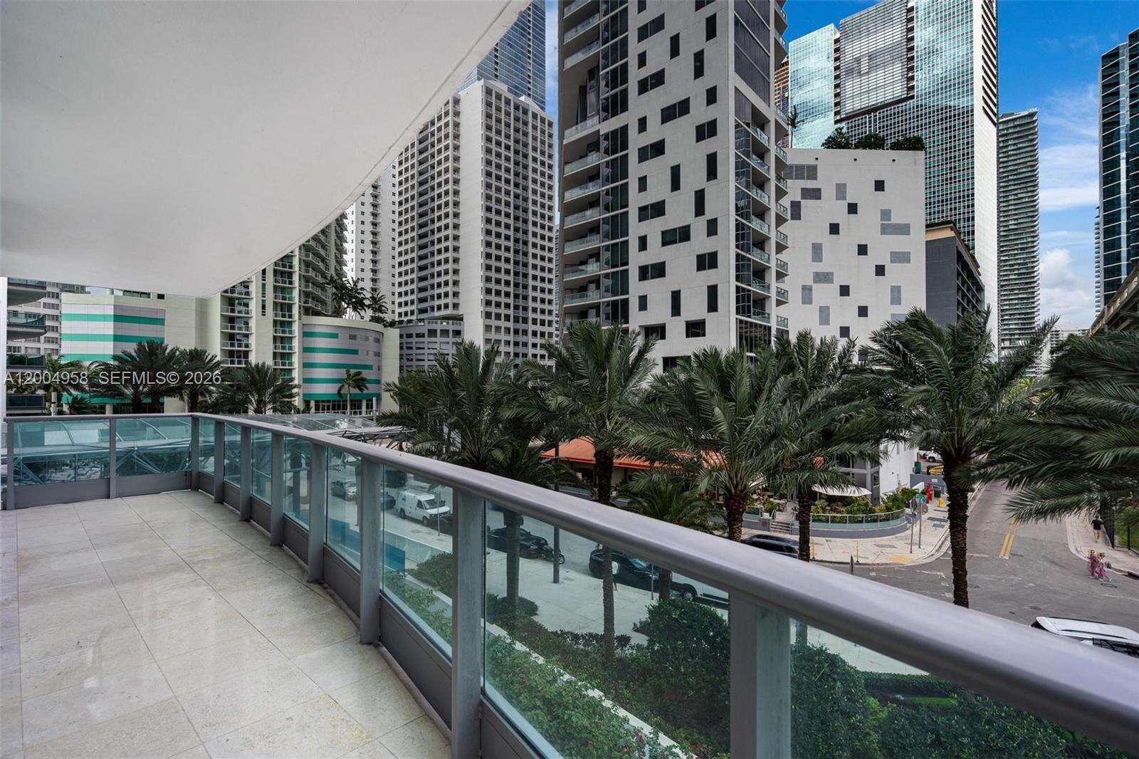 Jade At Brickell Bay at 1331 Brickell Bay Dr, Miami, FL 33131 - For Sale photo 22