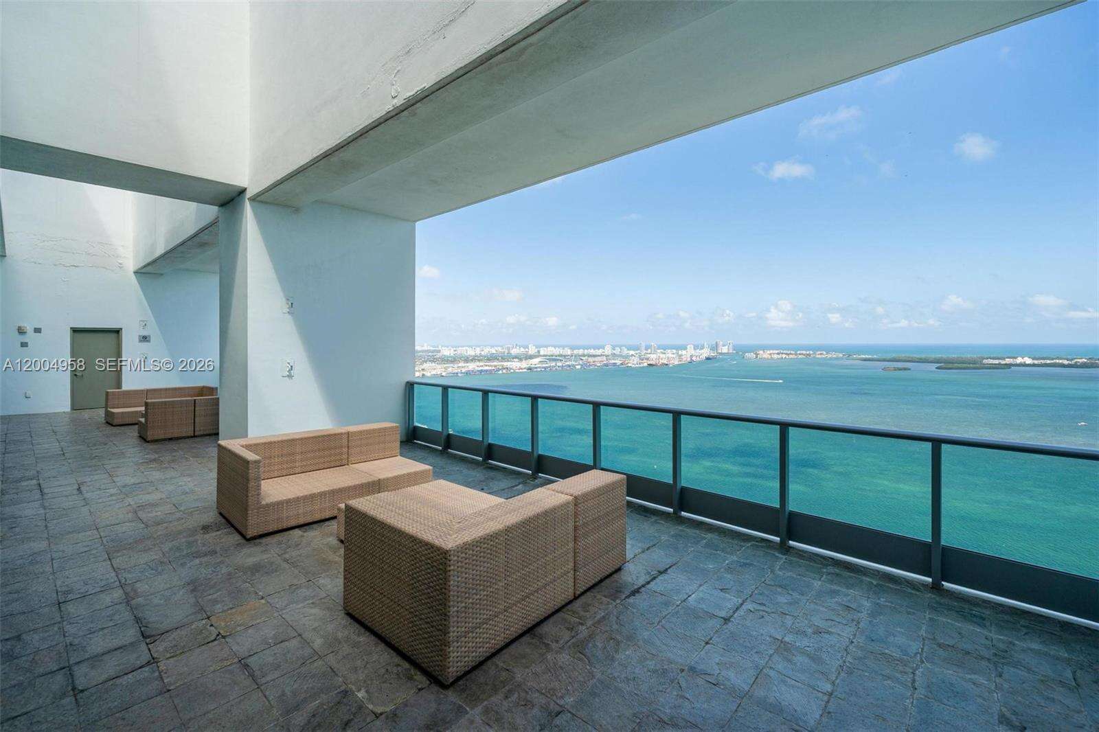 Jade At Brickell Bay at 1331 Brickell Bay Dr, Miami, FL 33131 - For Sale photo 27
