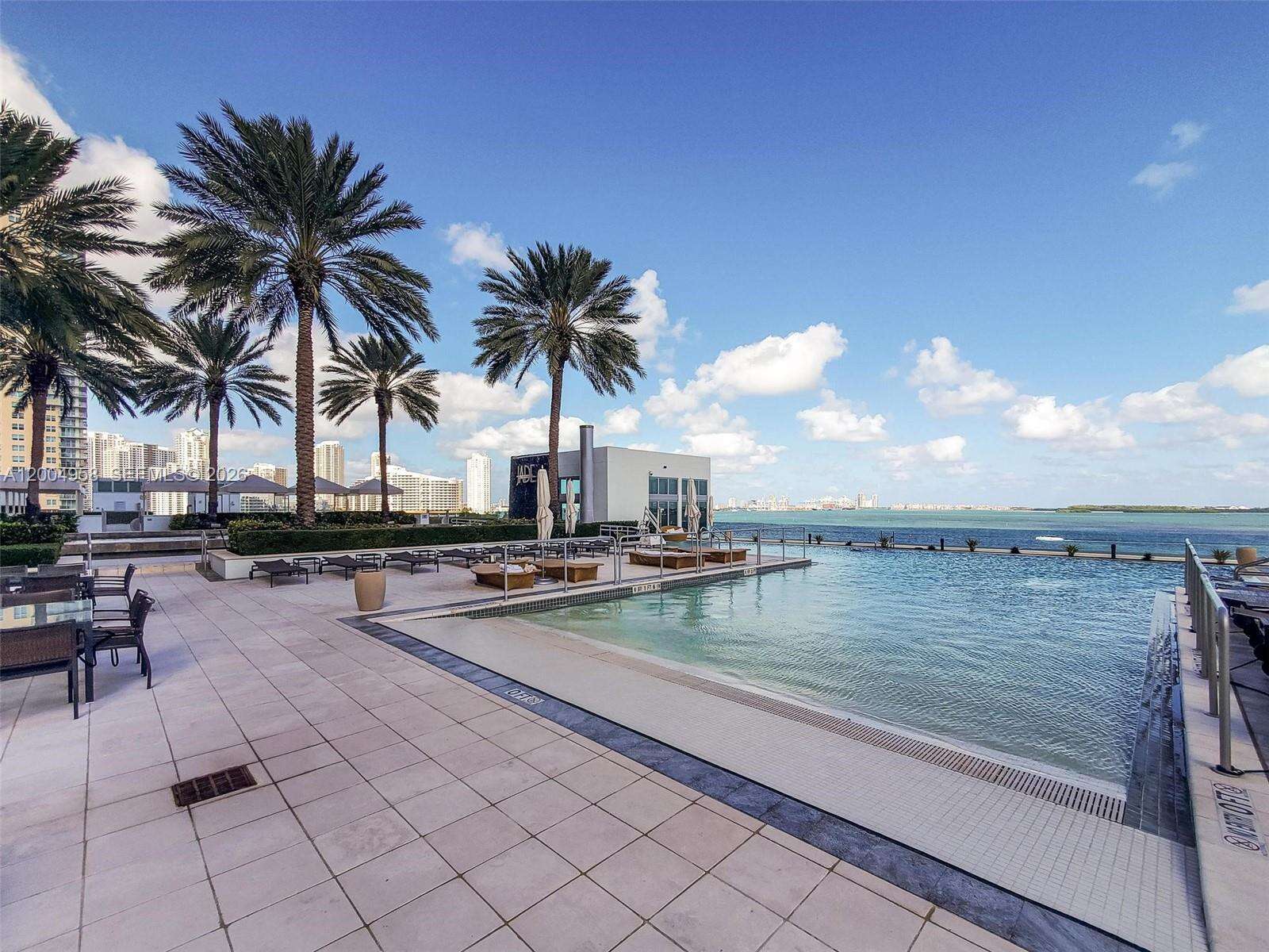 Jade At Brickell Bay at 1331 Brickell Bay Dr, Miami, FL 33131 - For Sale photo 33
