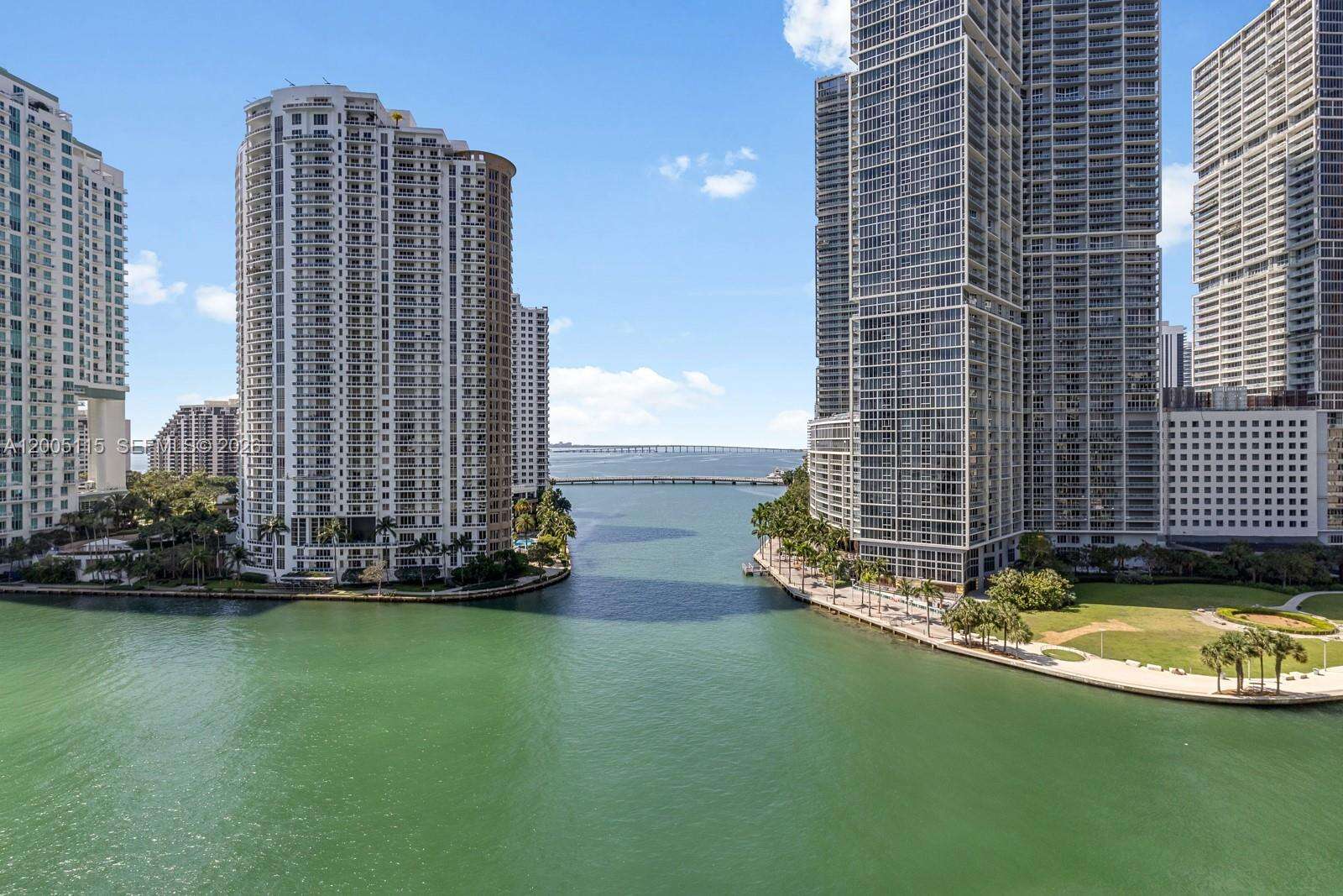 ASTON MARTIN RESIDENCES - 300 Biscayne Blvd Way, Miami, FL 33131 | Picture 15