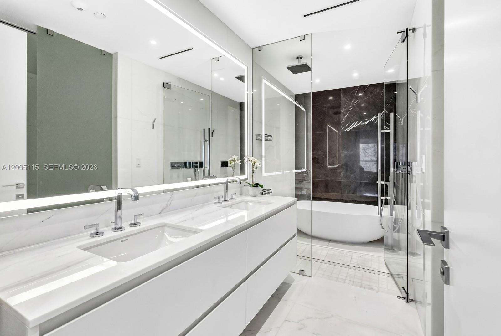 ASTON MARTIN RESIDENCES - 300 Biscayne Blvd Way, Miami, FL 33131 | Picture 7