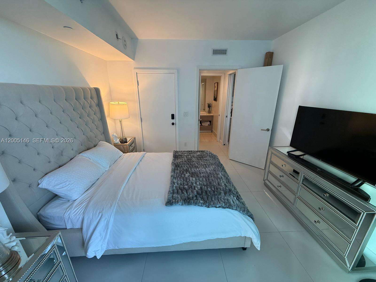 Sls Brickell at 1300 Miami Ave, Miami, FL 33130 - For Sale photo 17