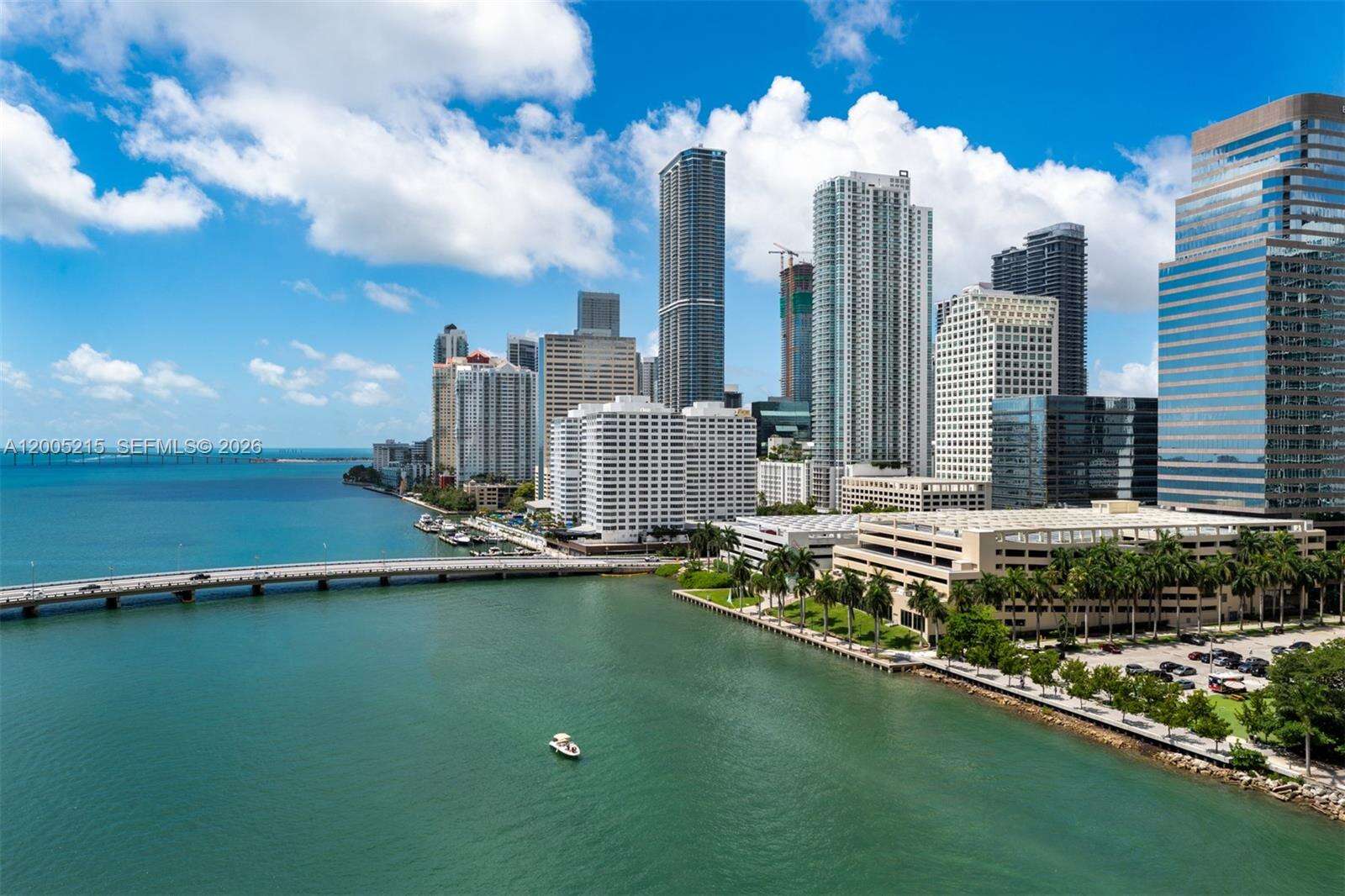 Courts Brickell Key at 801 Brickell Key Blvd, Miami, FL 33131 - For Sale photo 1