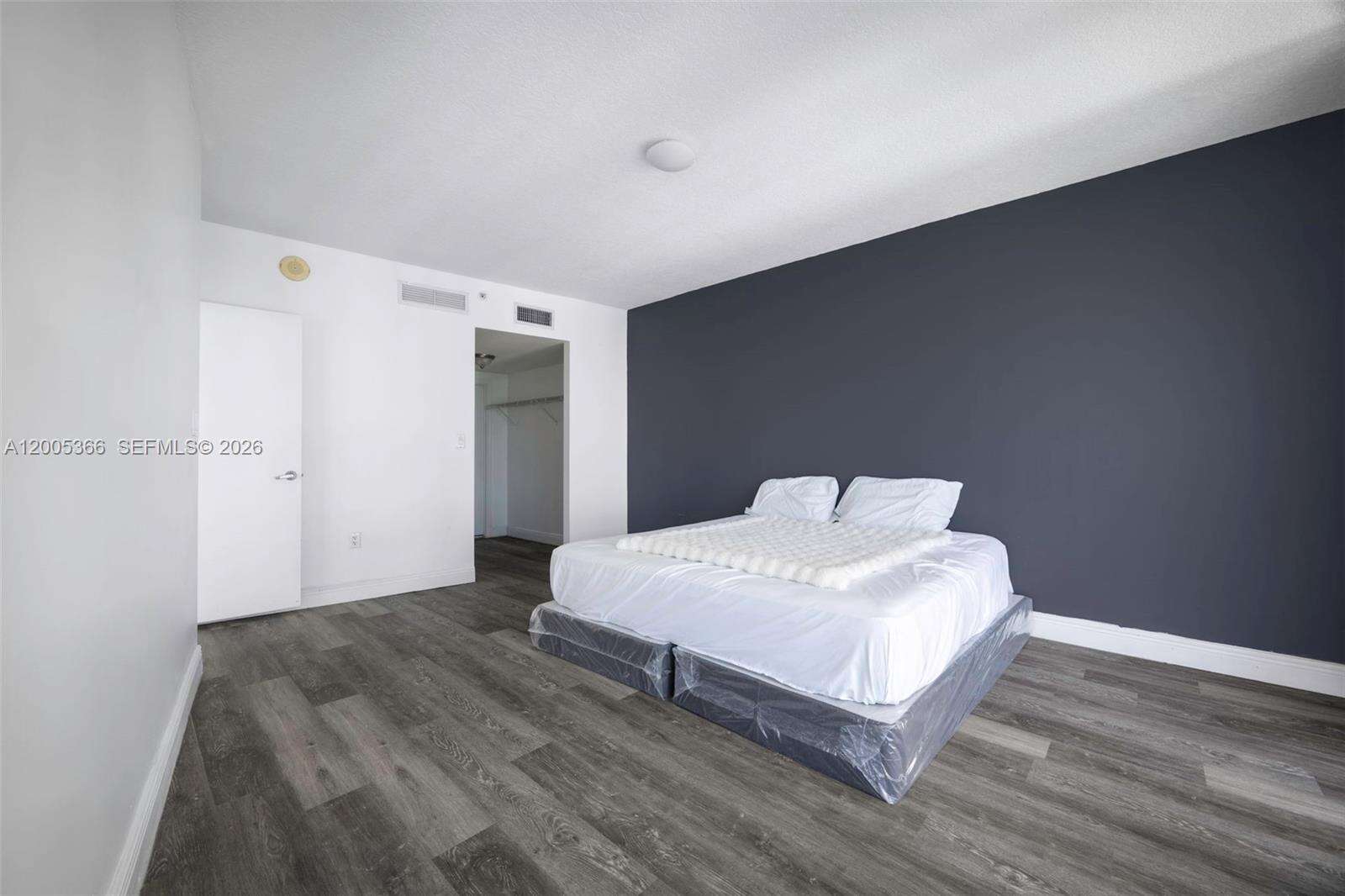 Opera Tower at 1750 Bayshore Dr, Miami, FL 33132 - For Sale photo 12