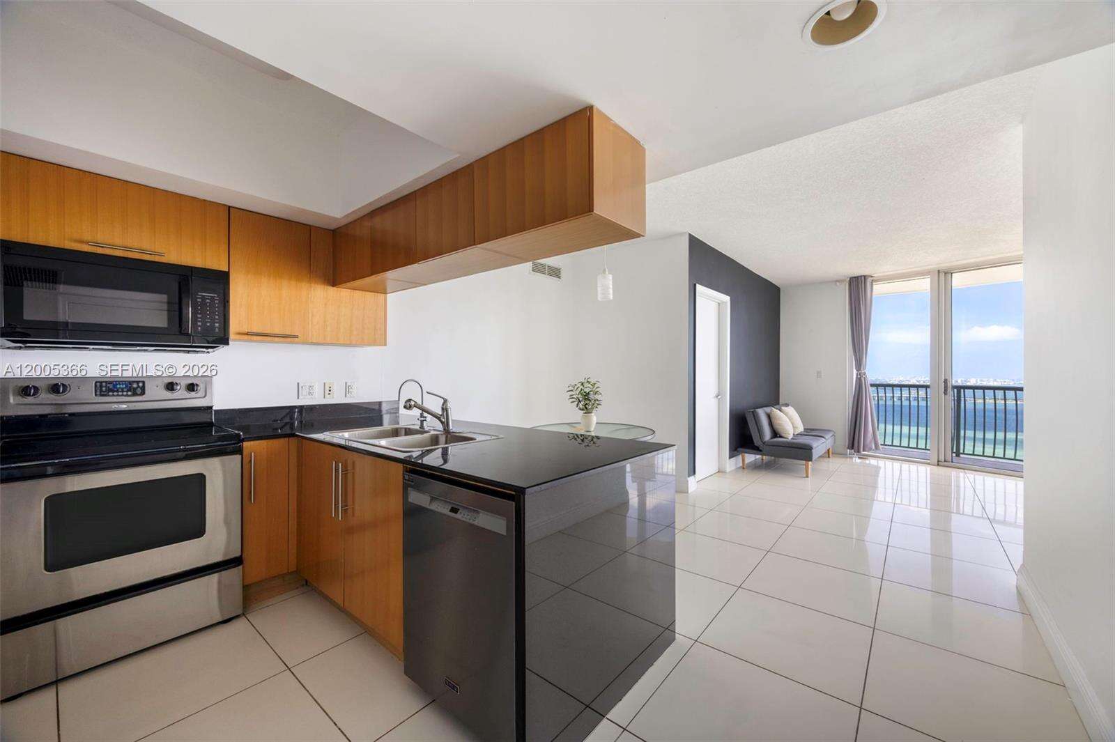 Opera Tower at 1750 Bayshore Dr, Miami, FL 33132 - For Sale photo 6