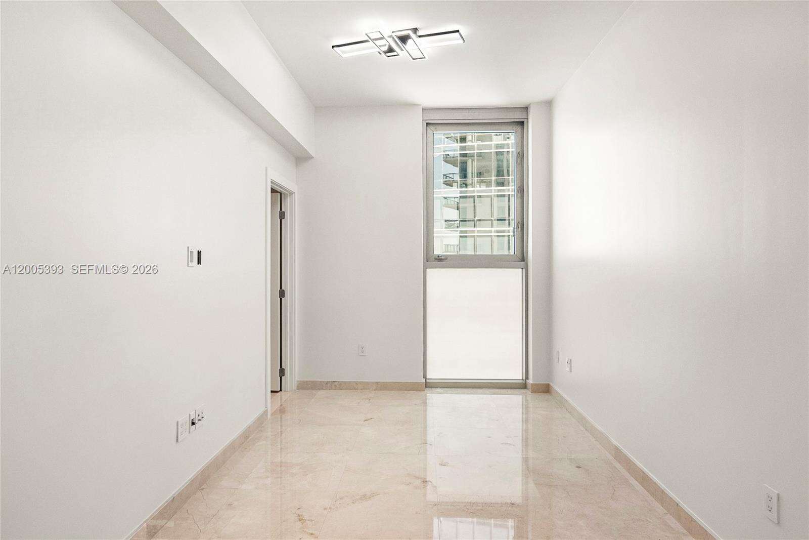 Jade Beach at 17001 Collins Ave, Sunny Isles Beach, FL 33160 - For Sale photo 16