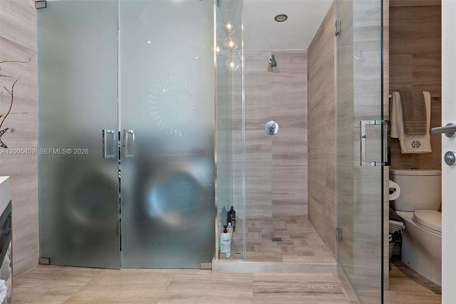 The Grand Venetian at 10 Venetian Way, Miami Beach, FL 33139 - For Sale photo 16