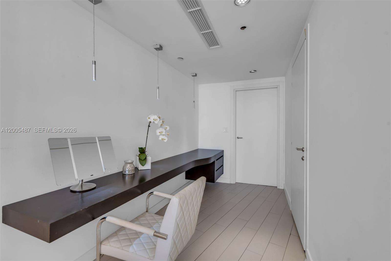 Epic Residences at 200 Biscayne Blvd Way, Miami, FL 33131 - For Sale photo 12