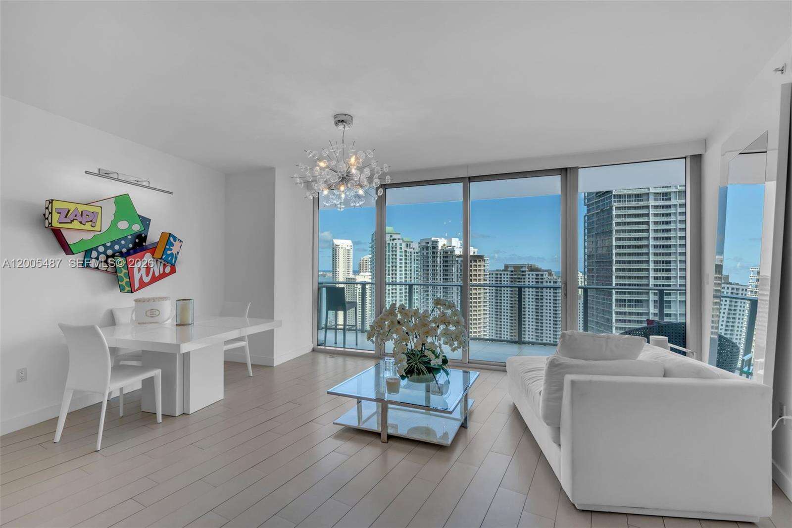 Epic Residences at 200 Biscayne Blvd Way, Miami, FL 33131 - For Sale photo 4