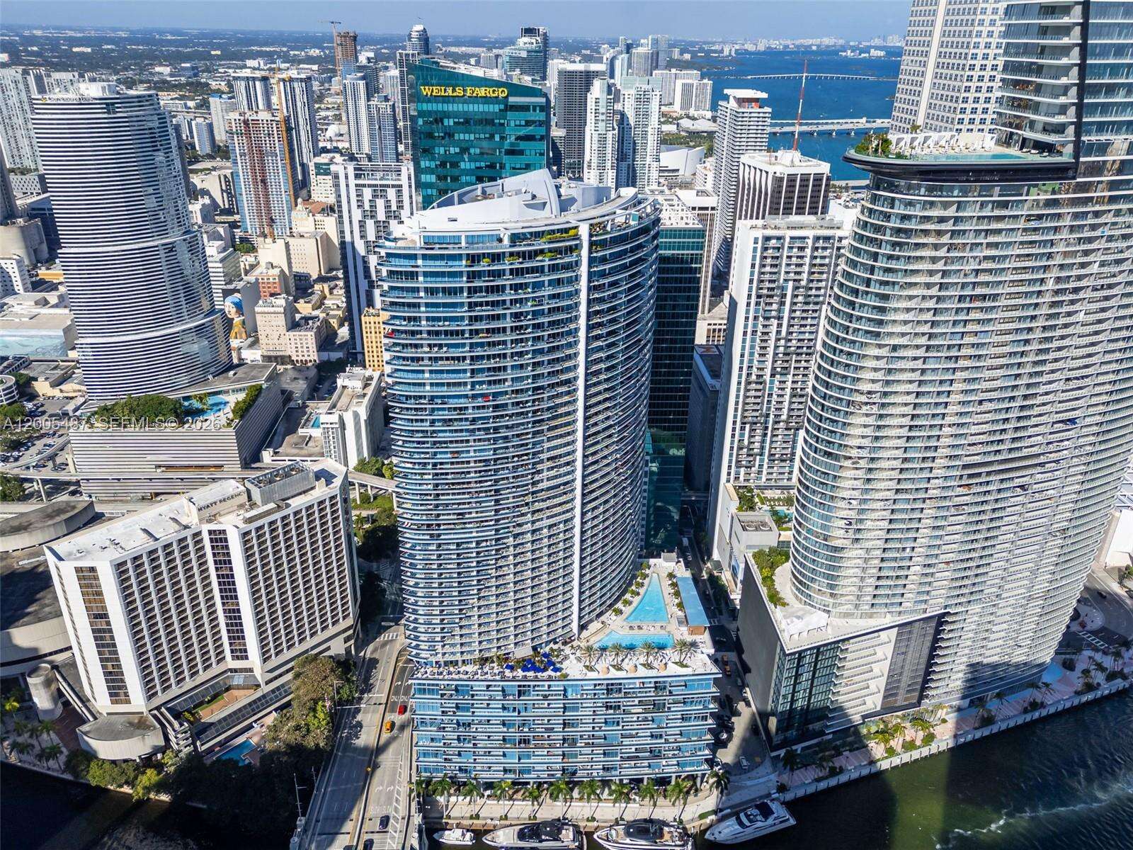 Epic Residences at 200 Biscayne Blvd Way, Miami, FL 33131 - For Sale photo 34
