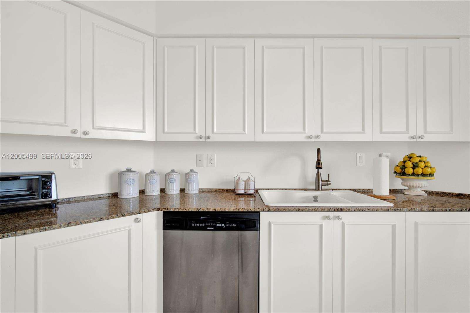 Hidden Bay at 3370 Hidden Bay Dr, Aventura, FL 33180 - For Sale photo 11