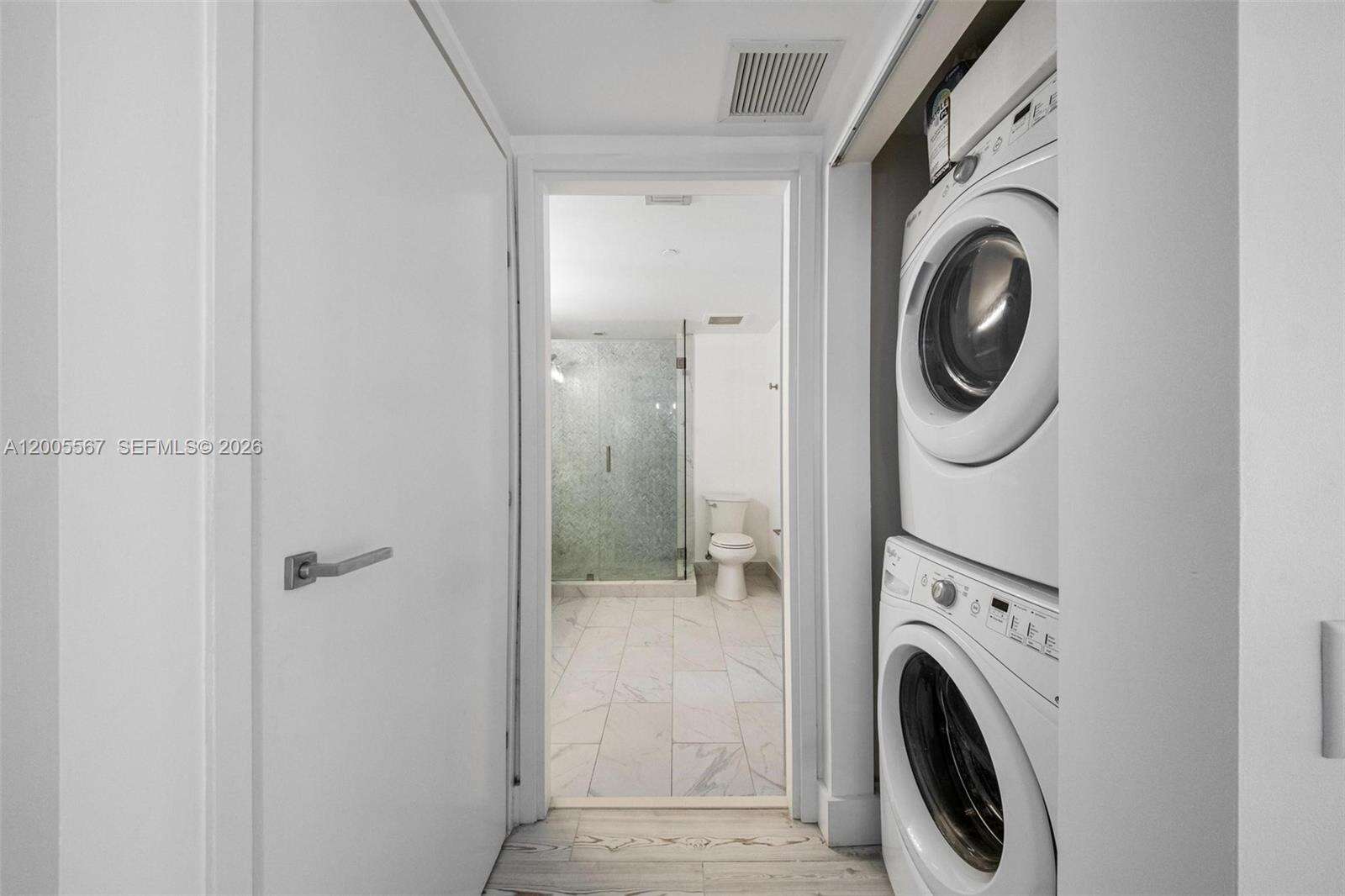 Brickell House at 1300 Brickell Bay Dr, Miami, FL 33131 - For Sale photo 24