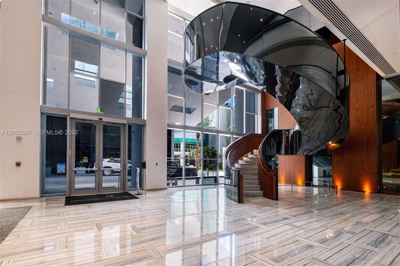 Brickell House at 1300 Brickell Bay Dr, Miami, FL 33131 - For Sale photo 26